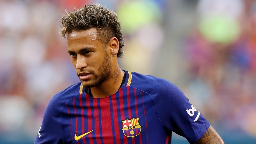 Neymar “lại ăn vạ” và bị trọng tài cho thẻ đỏ